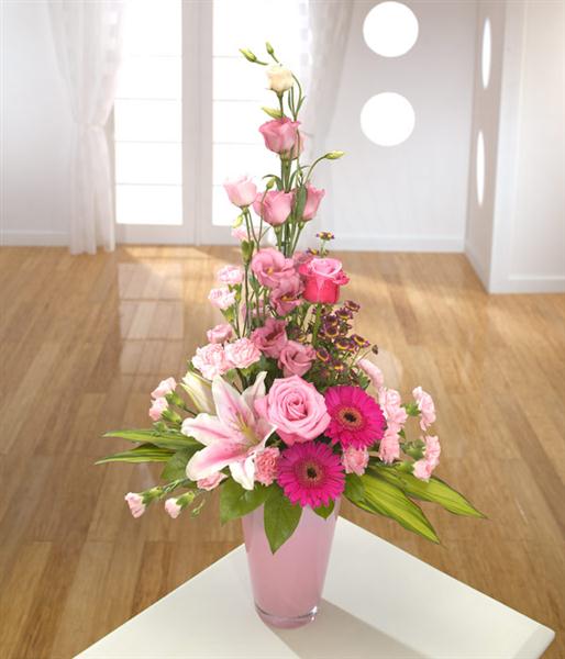 Adorable Vase Arrangement