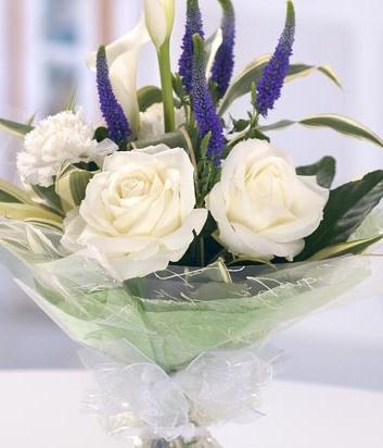 06 Cancer Star Sign Zodiac Bouquet (Jun 22 - Jul 23)