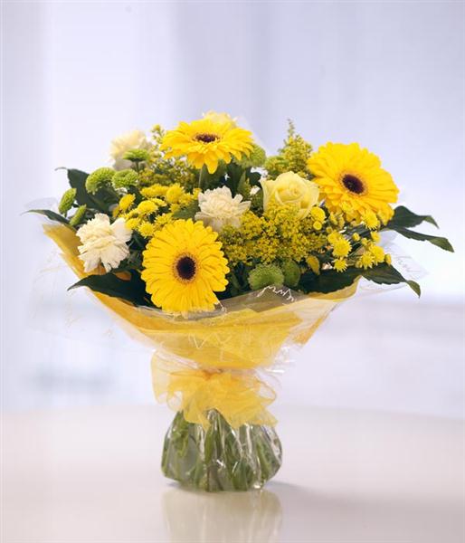 05 Gemini Star Sign Zodiac Bouquet (May 22 - June 21)