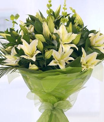 Simply Lilies